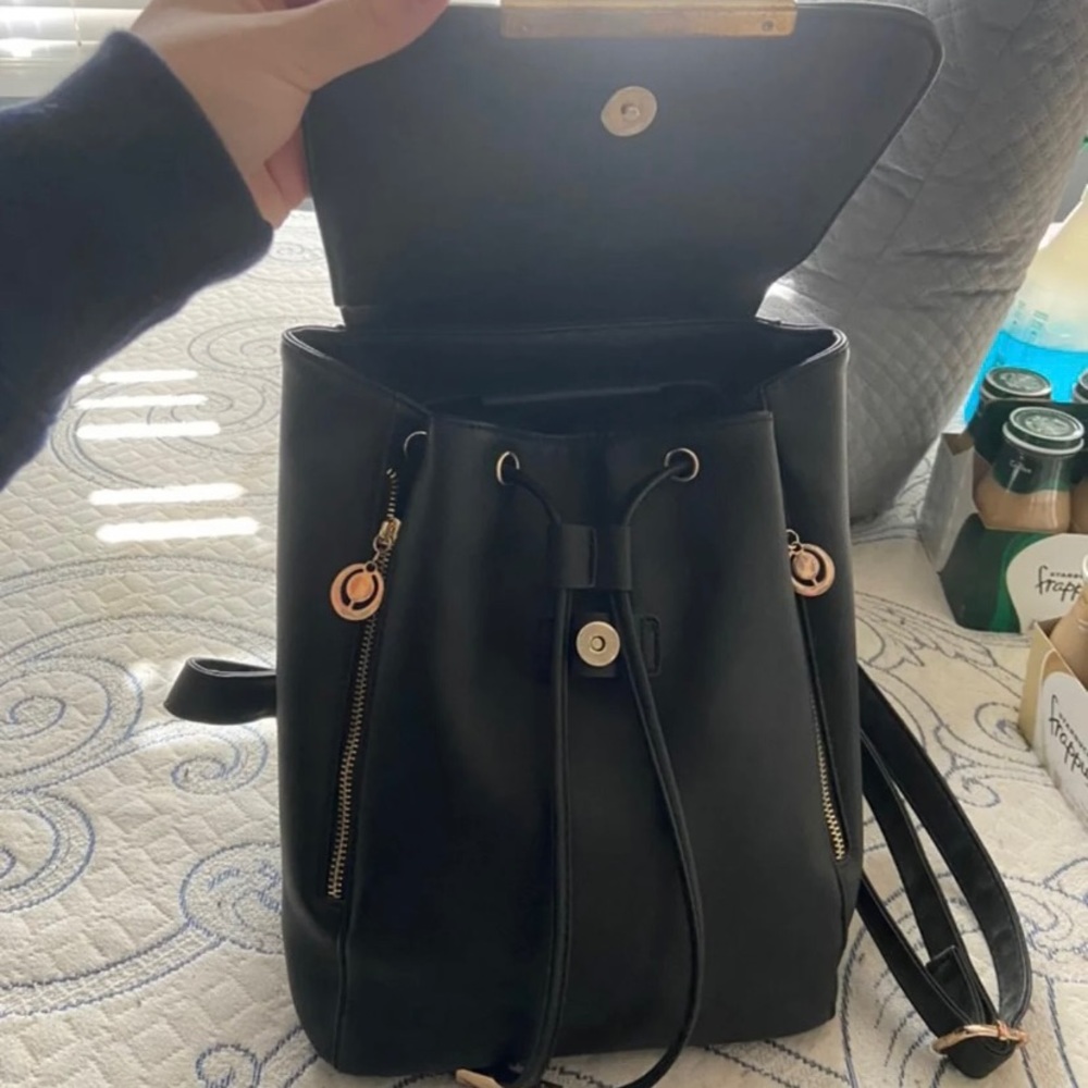 Medium Leather backpack